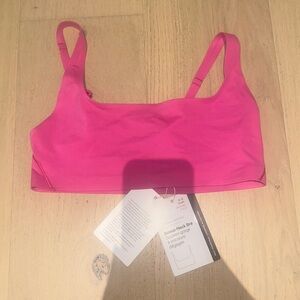 Lululemon Scoop Neck Bra Sonic Pink Sz 6 NWT